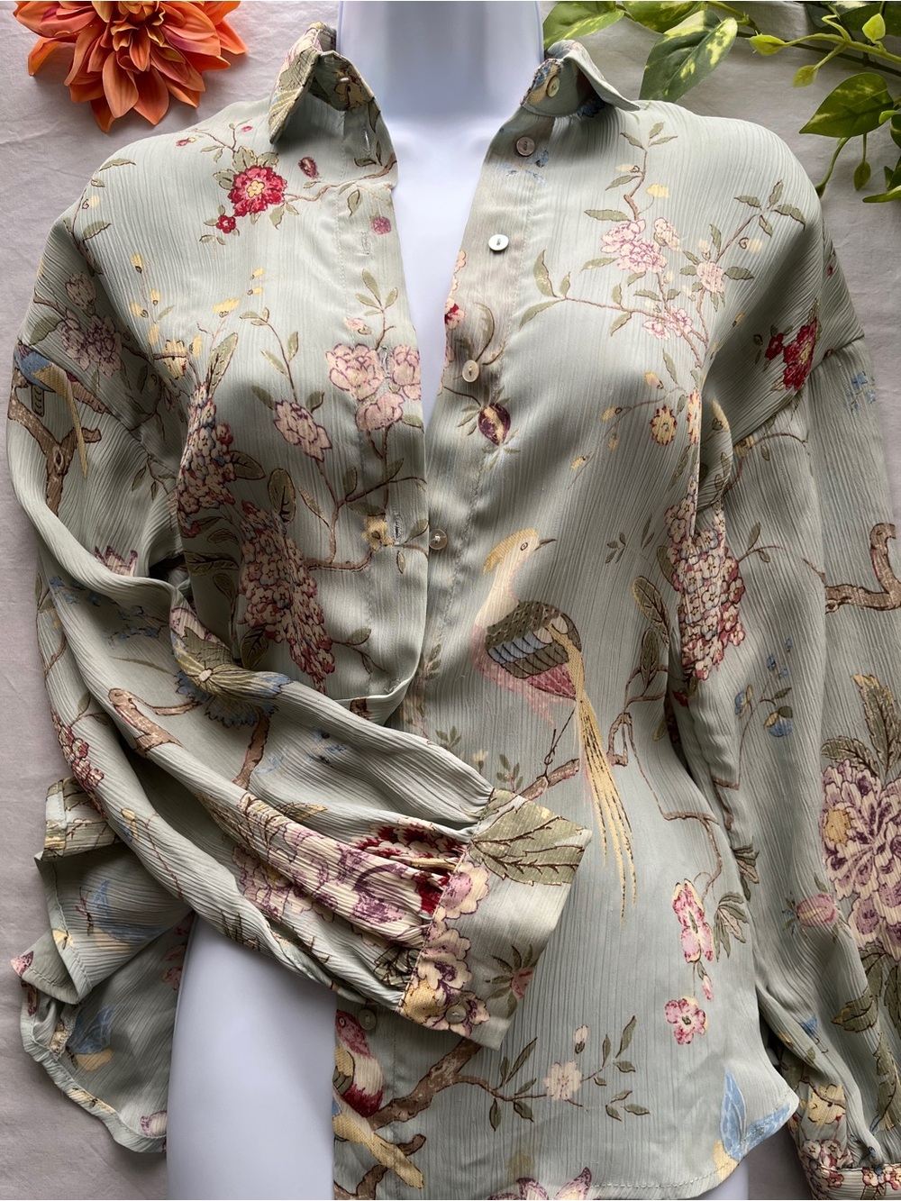 GP & J Baker  H&M Floral Button-Down Shirt Size 6 Sage Green Loose Fit  Boho